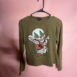 Sweet & lovely long sleeve size L